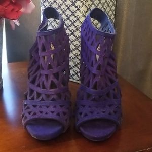 Steve Madden cobalt blue heels